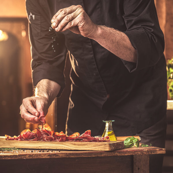 Geitenvlees ham delicatesse in restaurant
